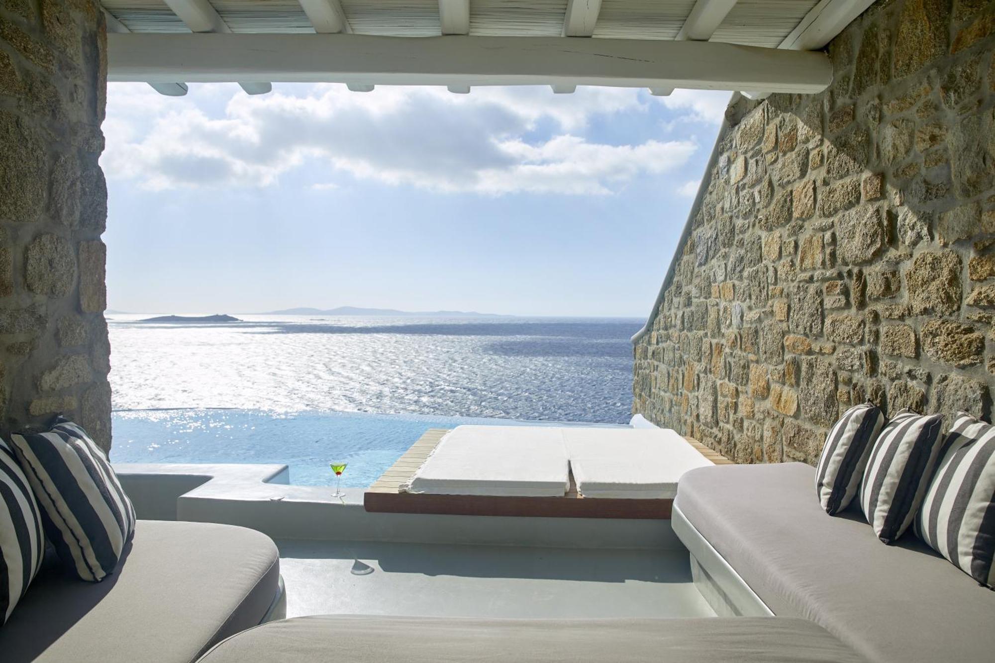 Cavo Tagoo Mykonos Hotel 5*