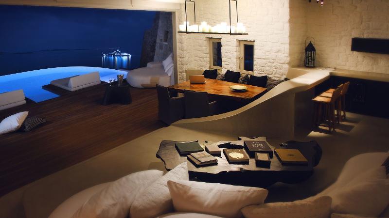 Cavo Tagoo Mykonos Hotel