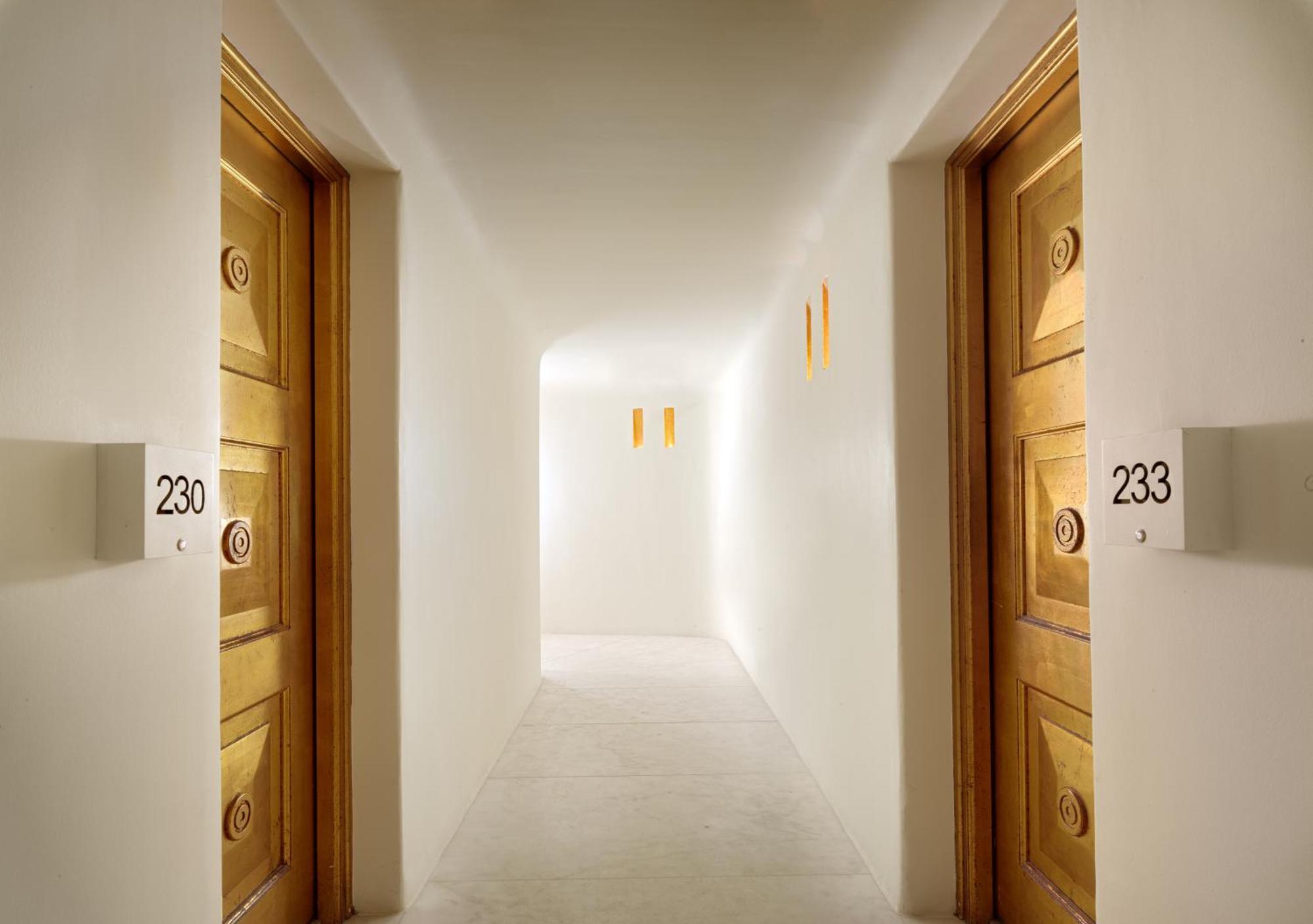 Cavo Tagoo Mykonos Hotel 5*